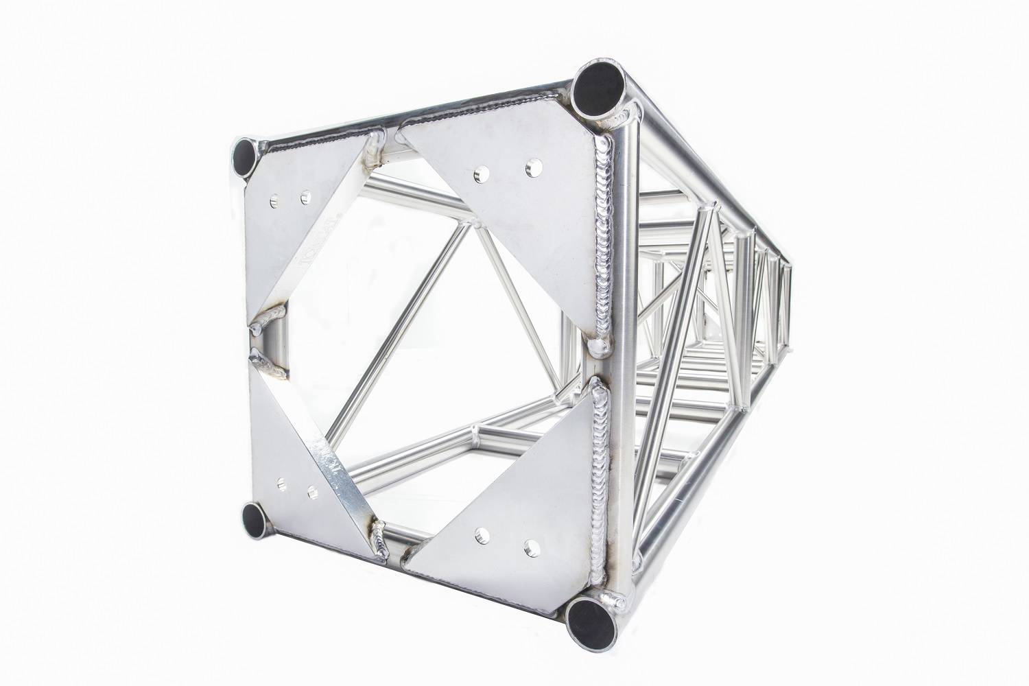 Medium-duty truss 20.5 x 20.5 plated